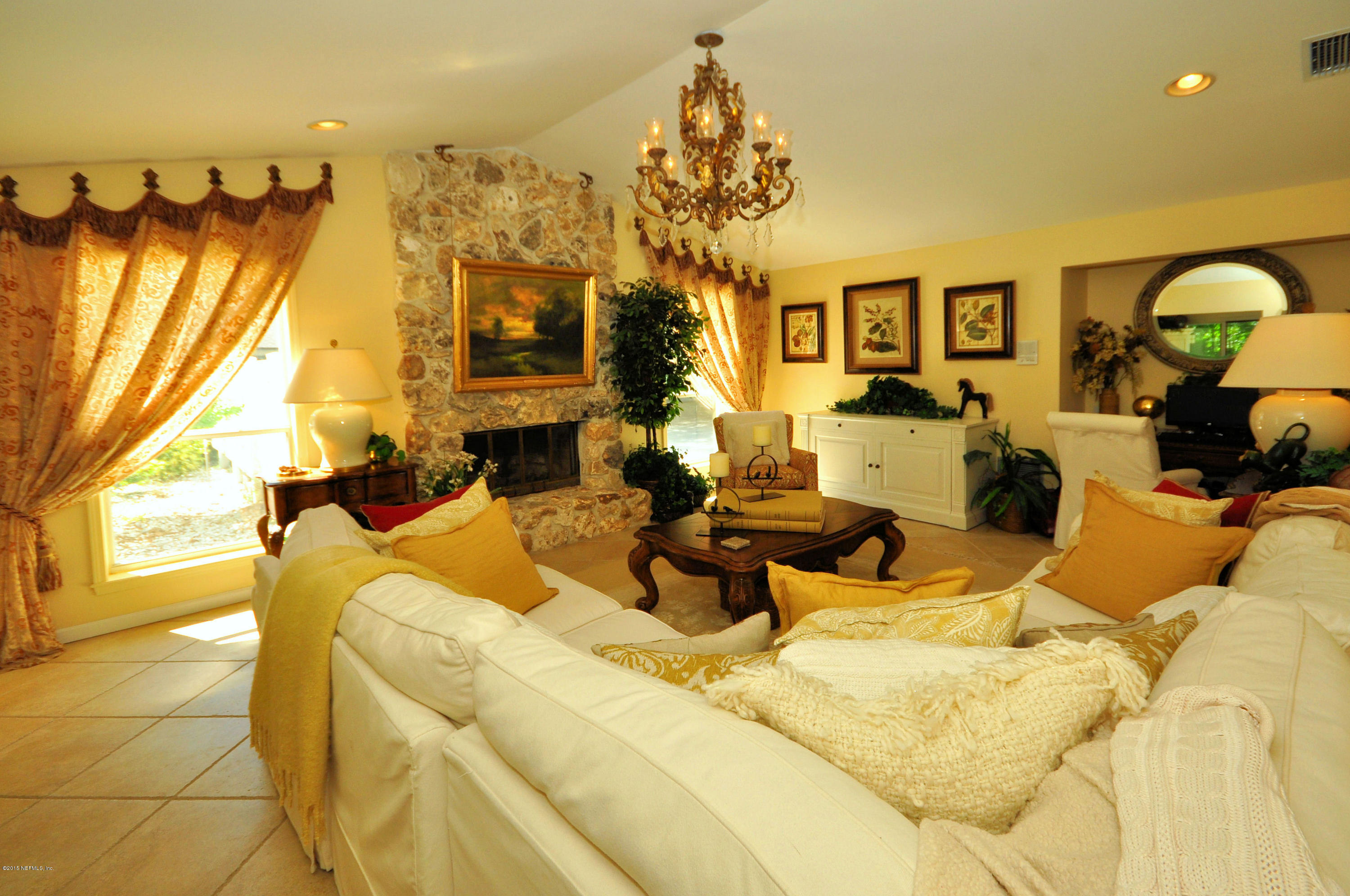 7737 Hunters Grove Road Jacksonville, FL 32256 - Photo 14 of 53 Family Room (view 2)