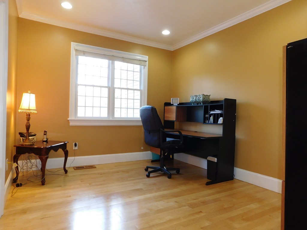 1 Hickory Bend Road Shrewsbury, MA 01545 - Photo 13 of 30 Gallery Image 13