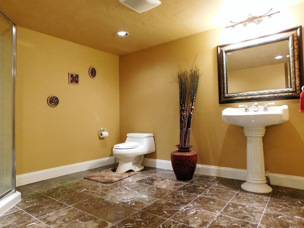 1 Hickory Bend Road Shrewsbury, MA 01545 - Photo 29 of 30 Gallery Image 29