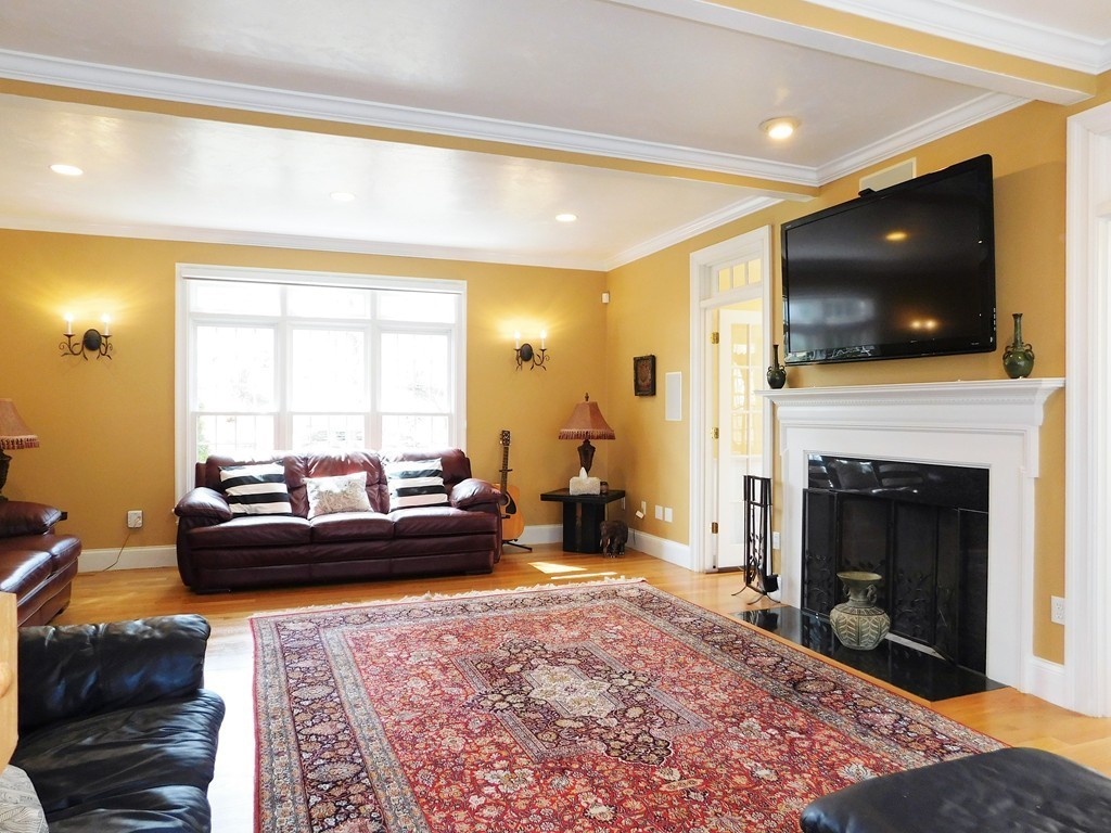 1 Hickory Bend Road Shrewsbury, MA 01545 - Photo 10 of 30 Gallery Image 10