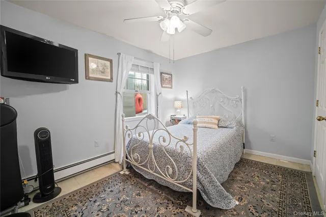 a view of a livingroom with furniture