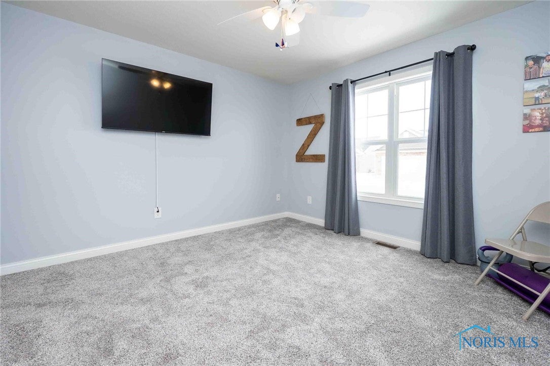 1124 Hummingbird Way Findlay, OH 45840 - Photo 25 of 43 Gallery Image 25