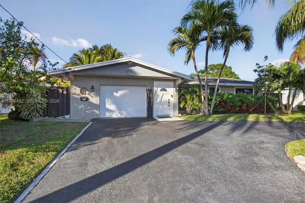$4,600 | 371 Southeast 3rd Street, Unit 371, Pompano Beach, FL 33060
