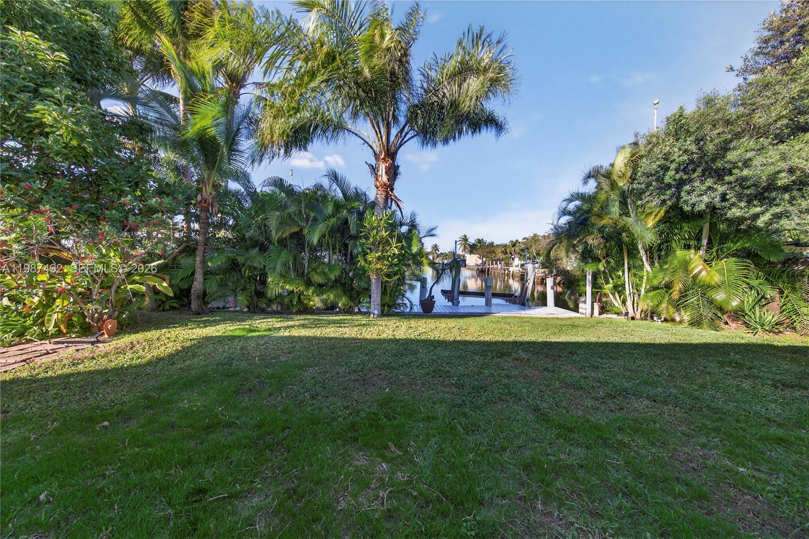 371 Southeast 3rd Street, Unit 371 Pompano Beach, FL 33060 - Photo 17 of 83