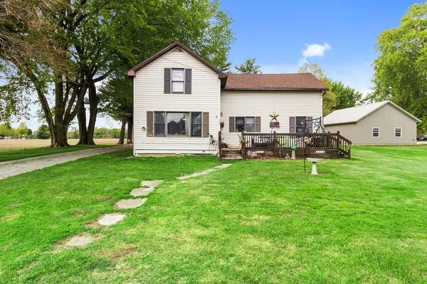 $149,900 | 320 West Walnut Street, Akron, IN 46910