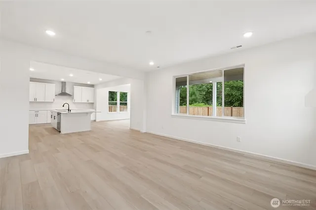 $789,990 | 943 Lucas Avenue, Unit 16, Buckley, WA 98321