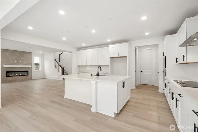 $789,990 | 943 Lucas Avenue, Unit 16, Buckley, WA 98321