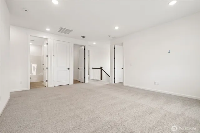 $789,990 | 943 Lucas Avenue, Unit 16, Buckley, WA 98321