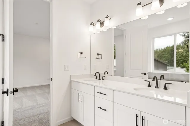 $789,990 | 943 Lucas Avenue, Unit 16, Buckley, WA 98321