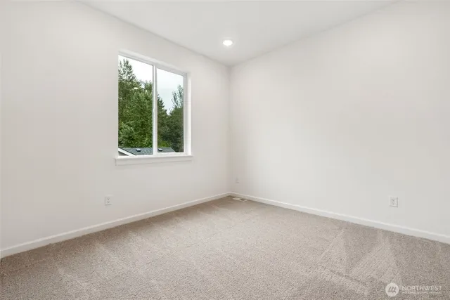 $789,990 | 943 Lucas Avenue, Unit 16, Buckley, WA 98321