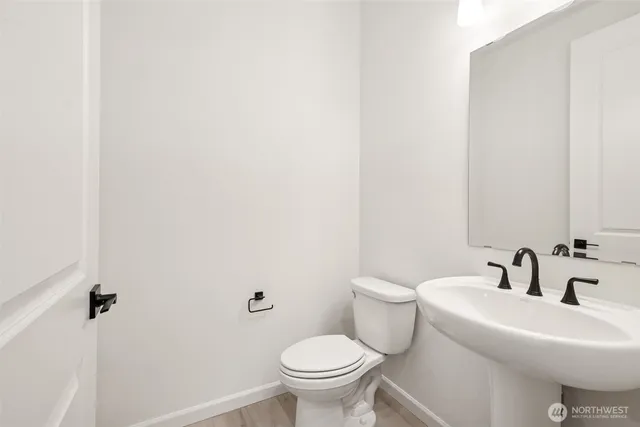 $789,990 | 943 Lucas Avenue, Unit 16, Buckley, WA 98321