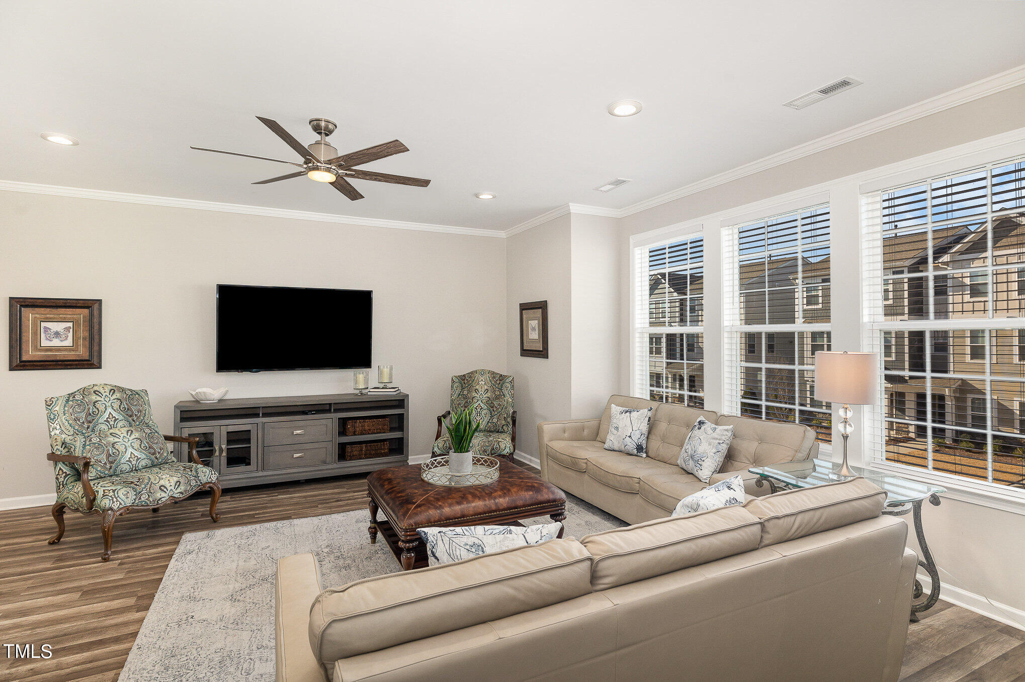 6026 Kayton Street Raleigh, NC 27616 - Photo 16 of 35 Living Room