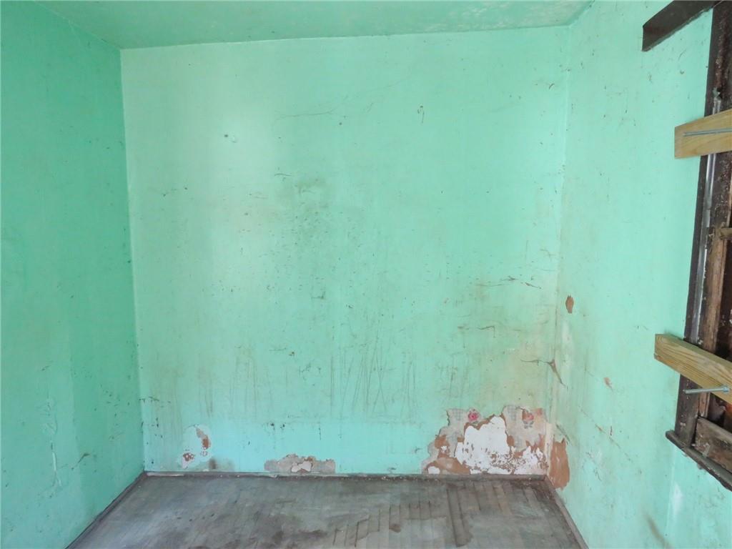 311 Run Street Carnegie, PA 15106 - Photo 11 of 20 a view of small space