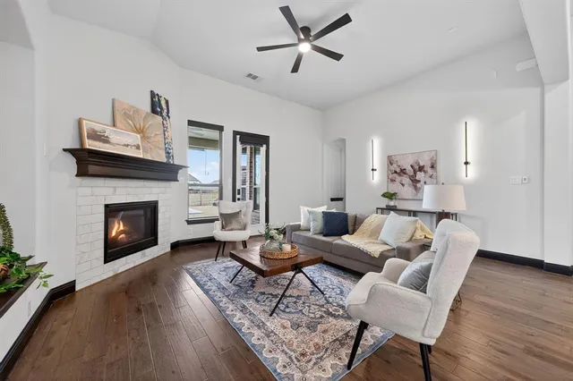 $550,000 | 6117 Whiskerbrush Road, Flower Mound, TX 76226