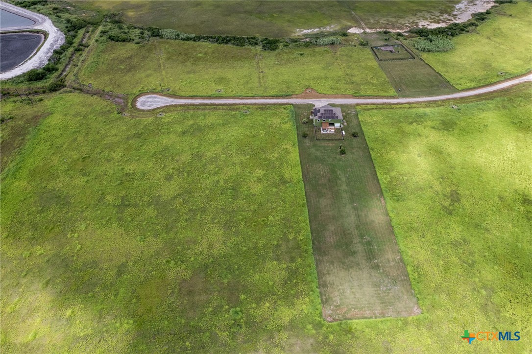 117 Sunset Way Port Lavaca, TX 77979 - Photo 9 of 12