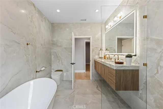 $2,285,000 | 2704 Vista Mesa Drive, Rancho Palos Verdes, CA 90275