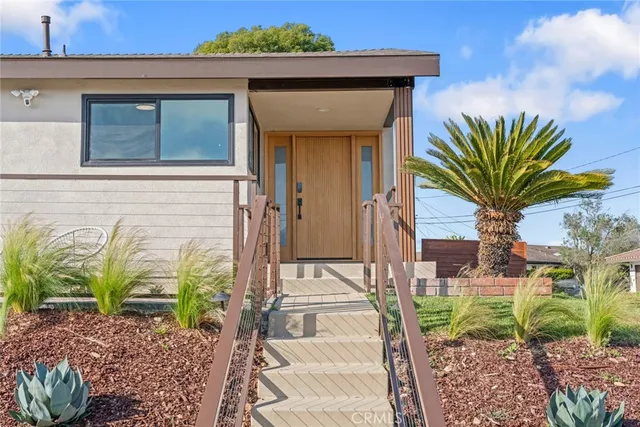 $2,400,000 | 2704 Vista Mesa Drive, Rancho Palos Verdes, CA 90275