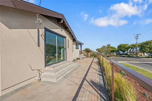 $2,400,000 | 2704 Vista Mesa Drive, Rancho Palos Verdes, CA 90275