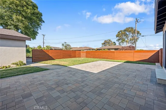 $2,400,000 | 2704 Vista Mesa Drive, Rancho Palos Verdes, CA 90275