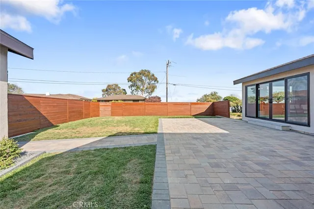 $2,400,000 | 2704 Vista Mesa Drive, Rancho Palos Verdes, CA 90275