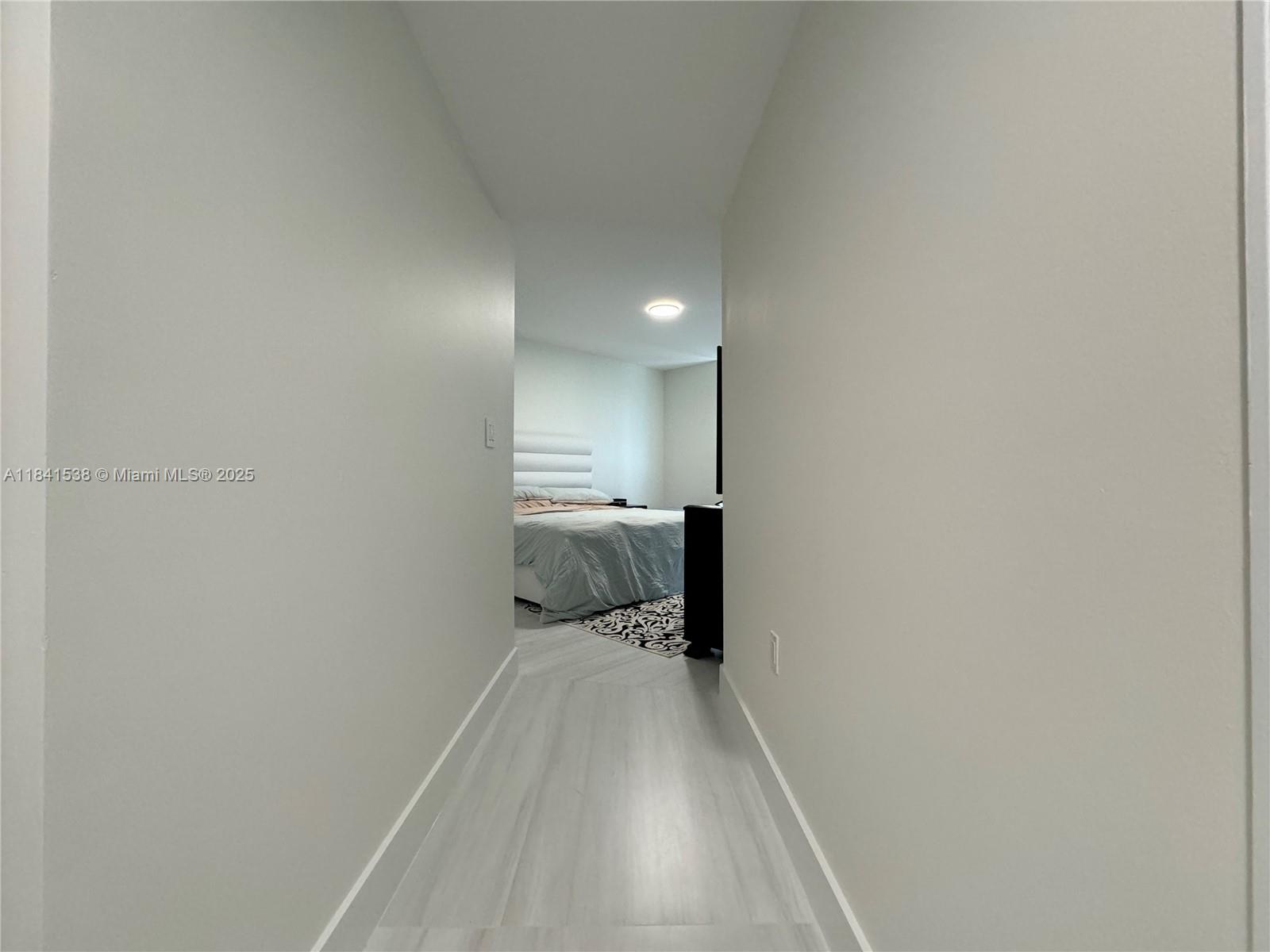 1755 East Hallandale Beach Boulevard, Unit 2207E Hallandale Beach, FL 33009 - Photo 27 of 34