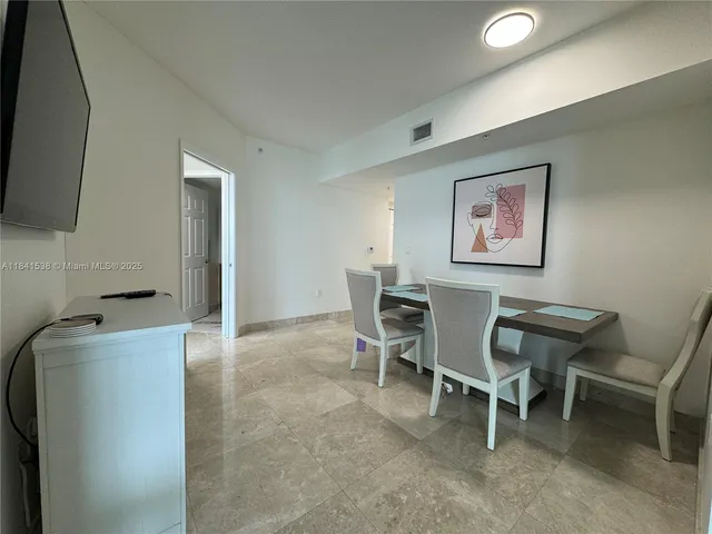 $3,950 | 1755 East Hallandale Beach Boulevard, Unit 2207E, Hallandale Beach, FL 33009