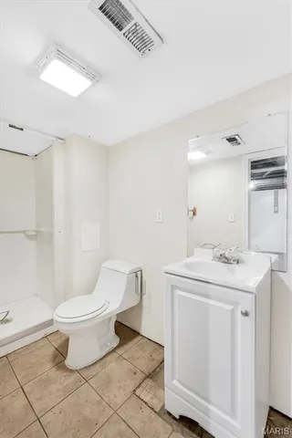 $138,500 | 9017 Tudor Avenue, Overland, MO 63114