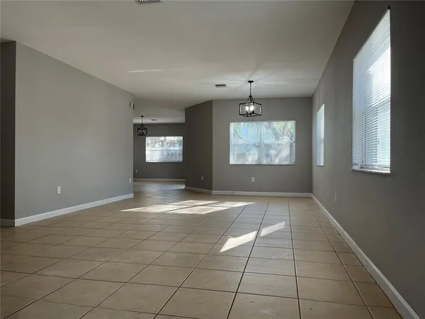 $3,695 | 349 Northeast 36th Terrace, Homestead, FL 33033