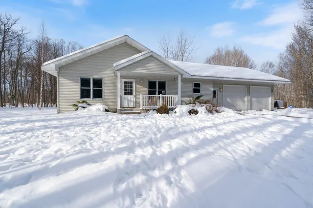 $449,900 | 2323 County Road 3, Carlton, MN 55718