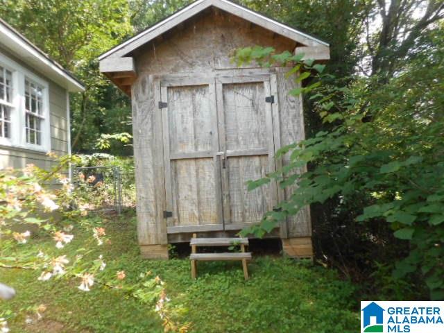 1908 Lynn Road Anniston, AL 36207 - Photo 3 of 19