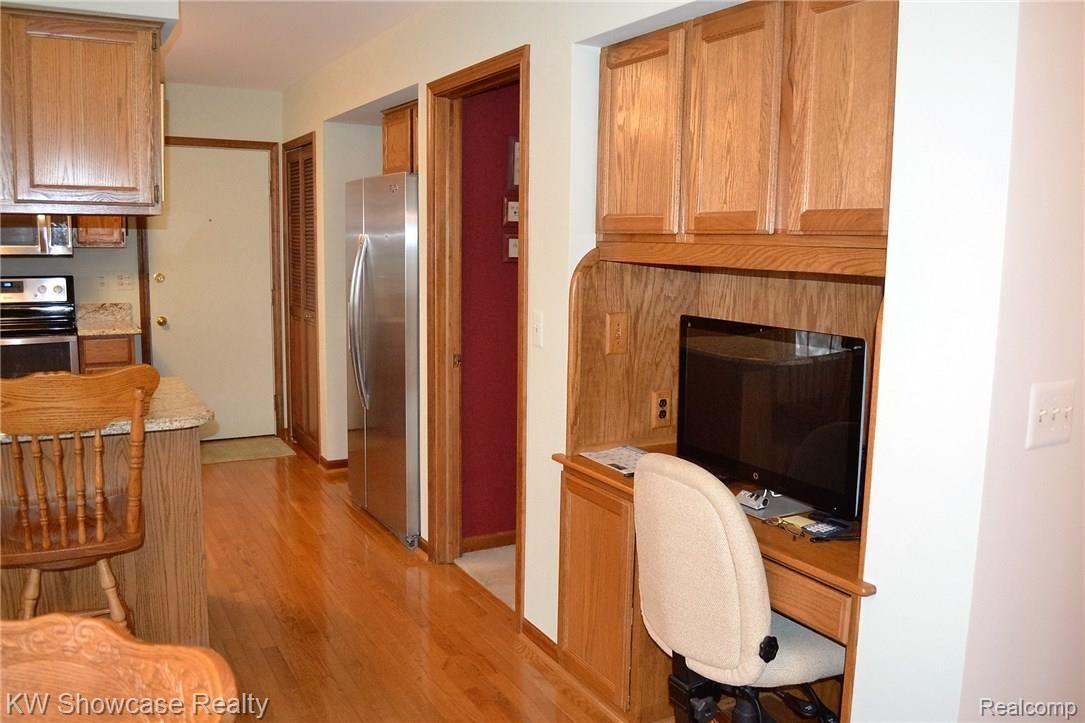1679 Ridge Road Highland, MI 48356 - Photo 8 of 20 DSC_0014.JPG