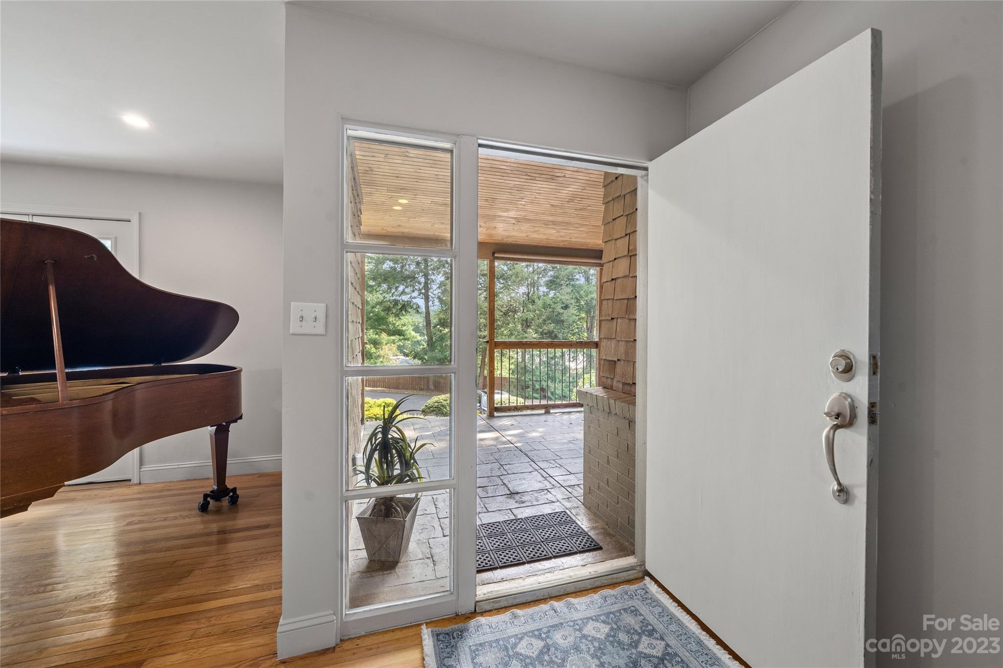 11 Lakeview Road Asheville, NC 28804 - Photo 8 of 32 Gallery Image 8