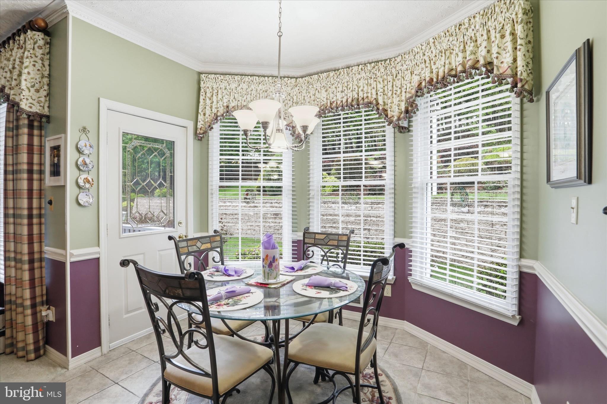 12819 Woodbine Road Southwest Cumberland, MD 21502 - Photo 25 of 69 Breakfast nook with all the natural light