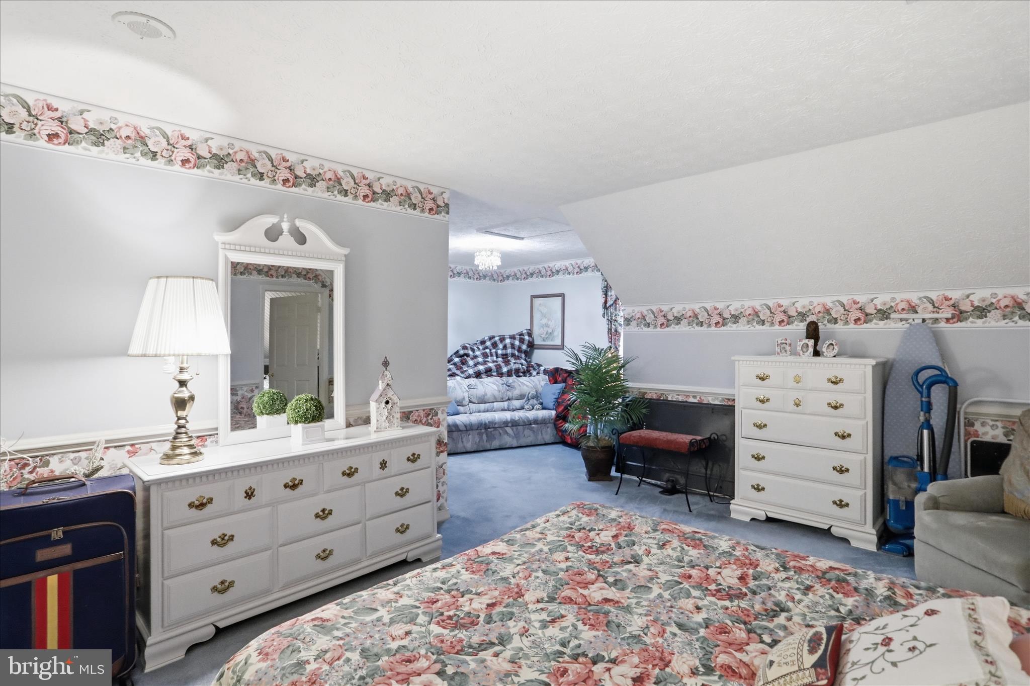 12819 Woodbine Road Southwest Cumberland, MD 21502 - Photo 42 of 69 Bedroom 4