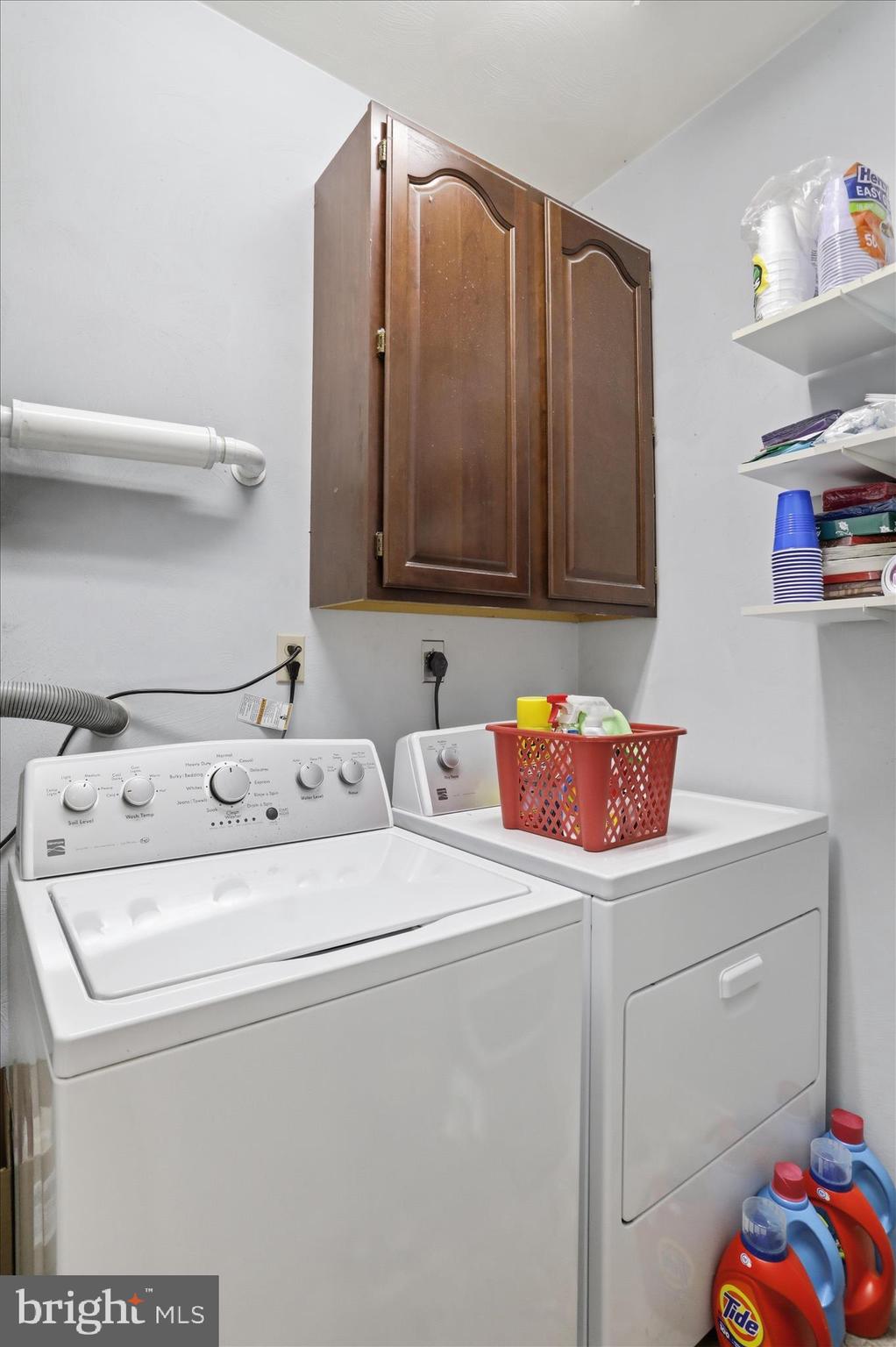 12819 Woodbine Road Southwest Cumberland, MD 21502 - Photo 46 of 69 Main level laundry