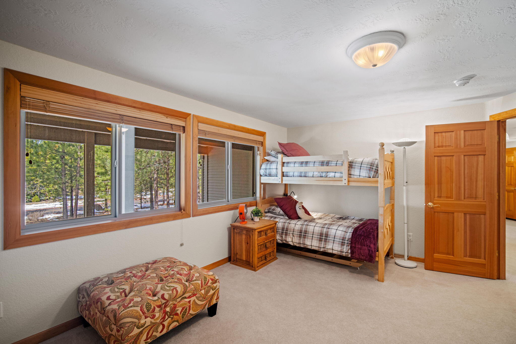 17948 Shadow Lane, Unit 7 Sunriver, OR 97707 - Photo 60 of 92 60-web-or-mls-7 Shadow Lane-60