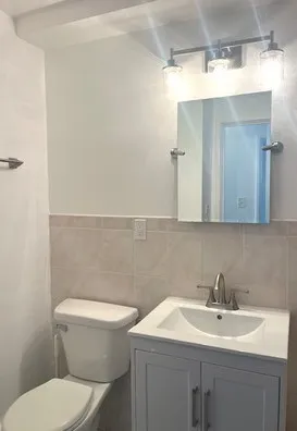 $1,700 | 9245 West Irving Park Road, Unit GE, Schiller Park, IL 60176