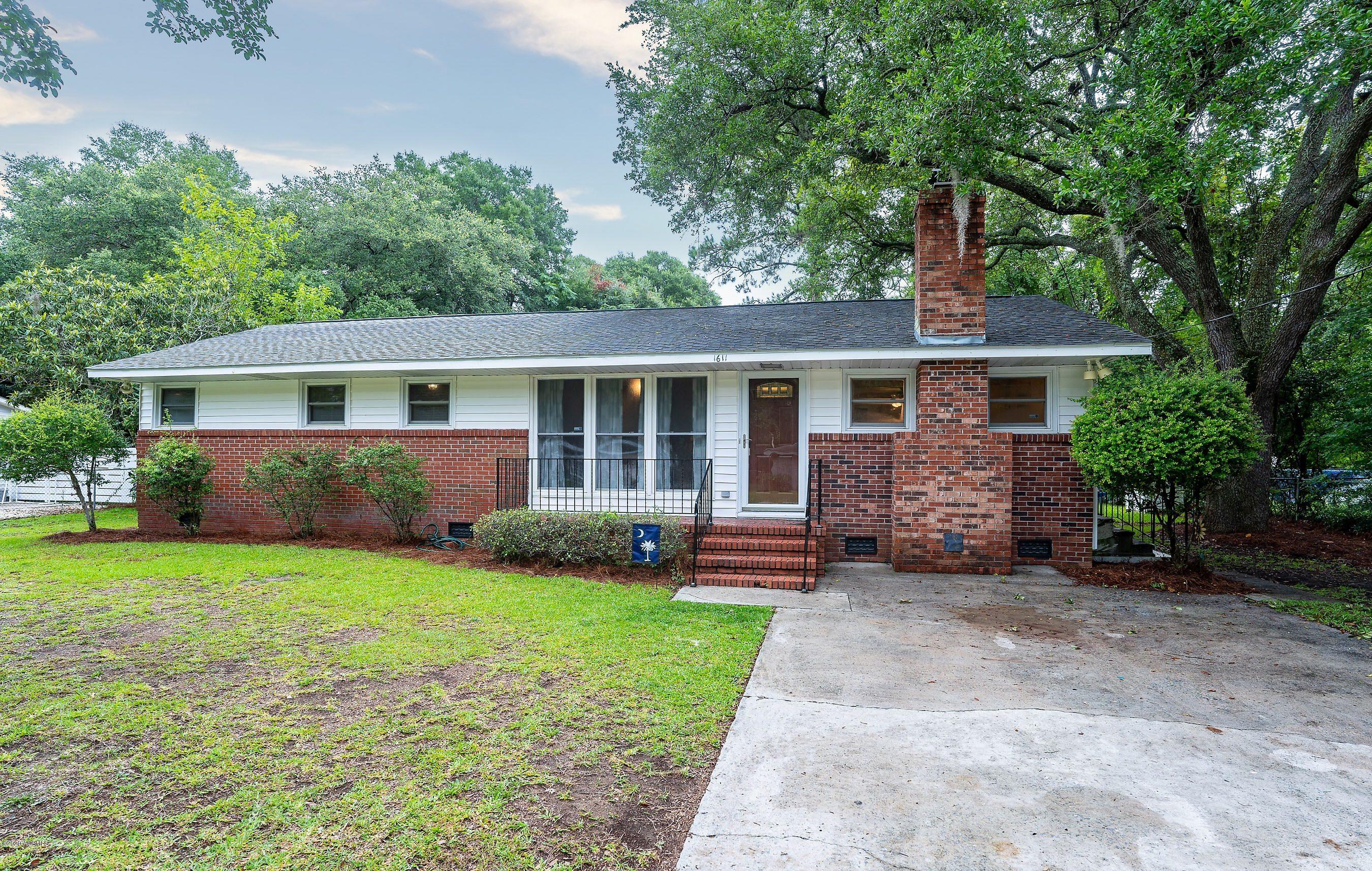 1611 Battery Creek Road Beaufort, SC 29902 - Photo 1 of 33 DSC00488-SMALL