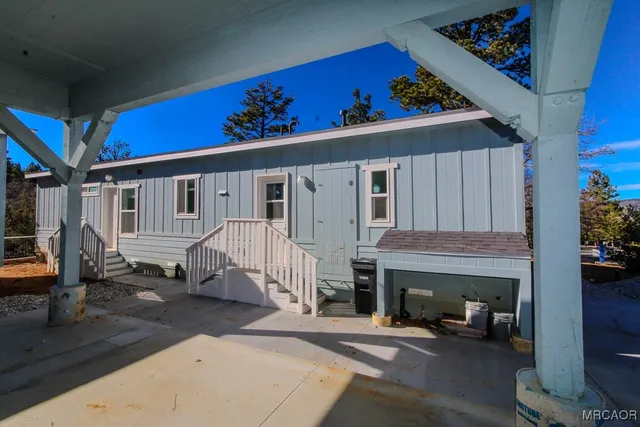 $2,850 | 1336 La Crescenta Drive, Unit 1, Big Bear City, CA 92314