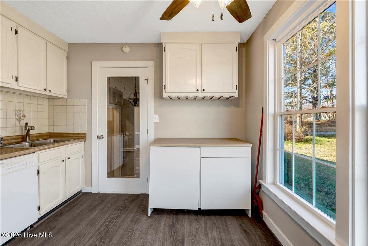 394 Mallie Pearce Road Zebulon, NC 27597 - Photo 15 of 43 29-DSC00567