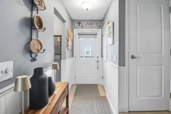 $324,000 | 106 Hayes Avenue, South Burlington, VT 05403