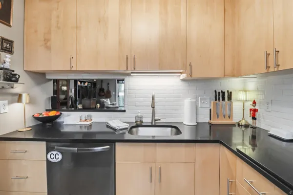 $324,000 | 106 Hayes Avenue, South Burlington, VT 05403