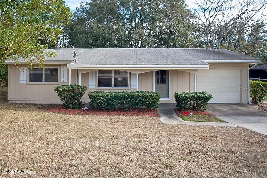 14560 Southwest 35th Terrace Road Ocala, FL 34473 - Photo 1 of 1 01_14560SW35THTERRRD_2001_LowRes