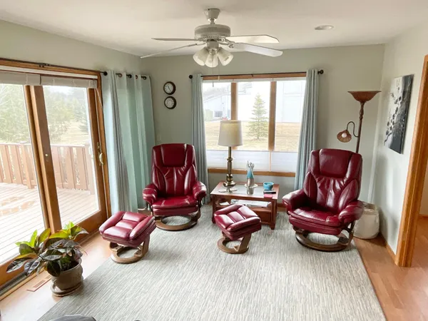 $359,000 | 1400 17th Avenue Southwest, Austin, MN 55912