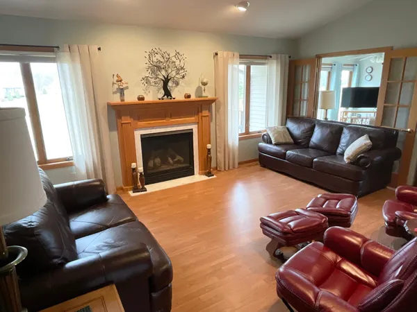$359,000 | 1400 17th Avenue Southwest, Austin, MN 55912