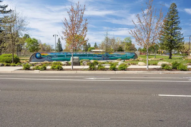 $279,900 | 7032 Fair Oaks Boulevard, Unit 1, Carmichael, CA 95608