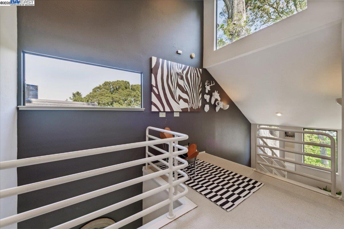 391 Oak Lane Pleasanton, CA 94566 - Photo 45 of 60 a view of entryway