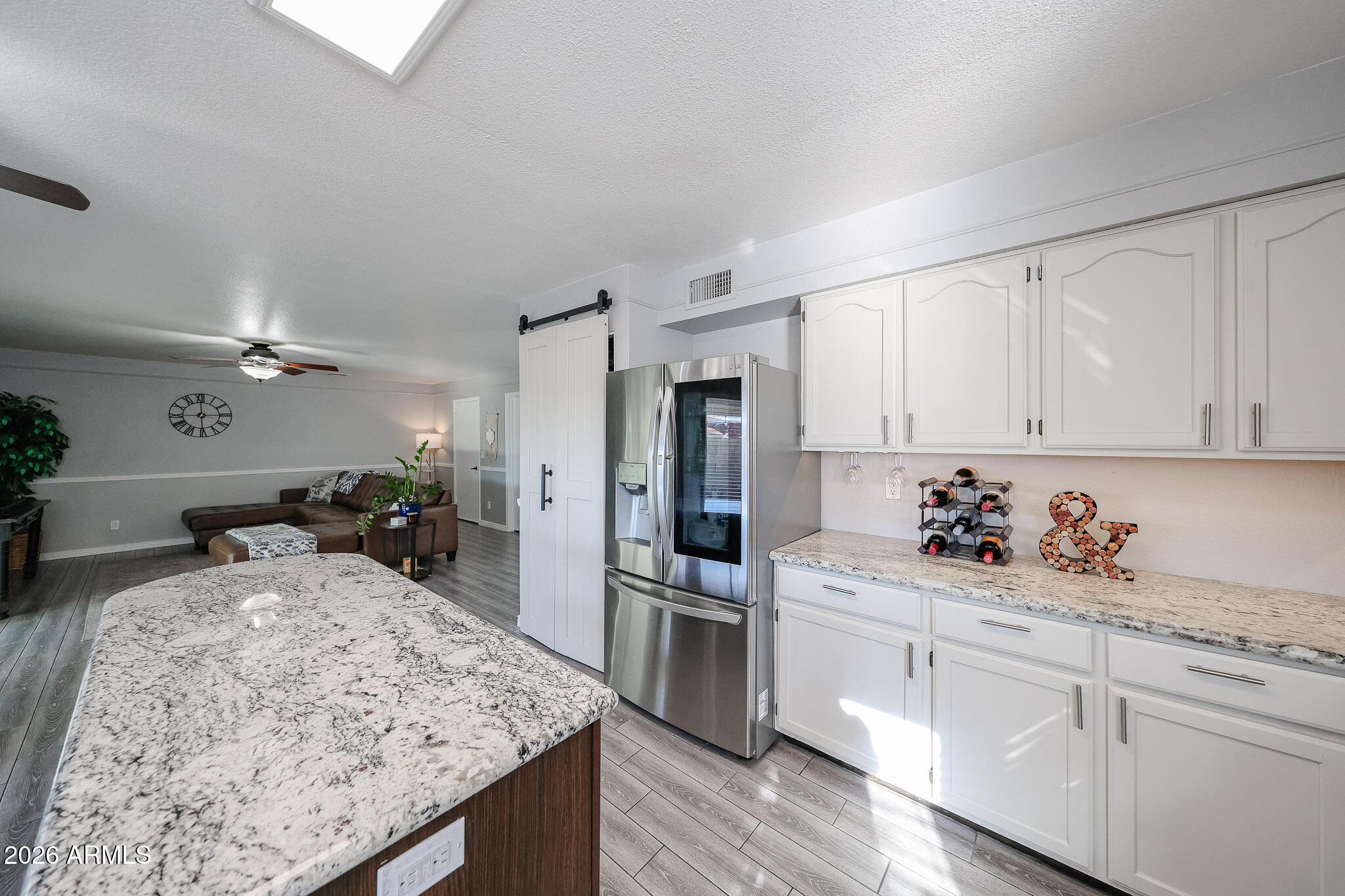 441 South Maple, Unit 8 Mesa, AZ 85206 - Photo 8 of 28 11