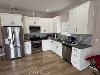 $1,175,000 | 7737 Ferncola Avenue, Sun Valley, CA 91352