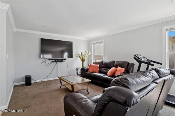 $830,992 | 2 Higgins Court, Howell, NJ 07731
